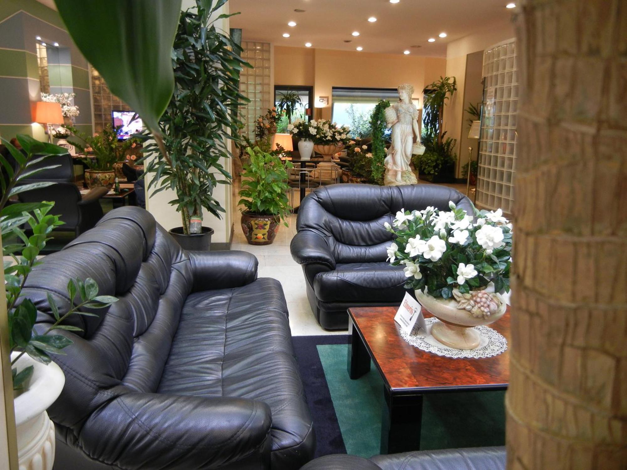 Delle Nazioni Milan Hotel Esterno foto