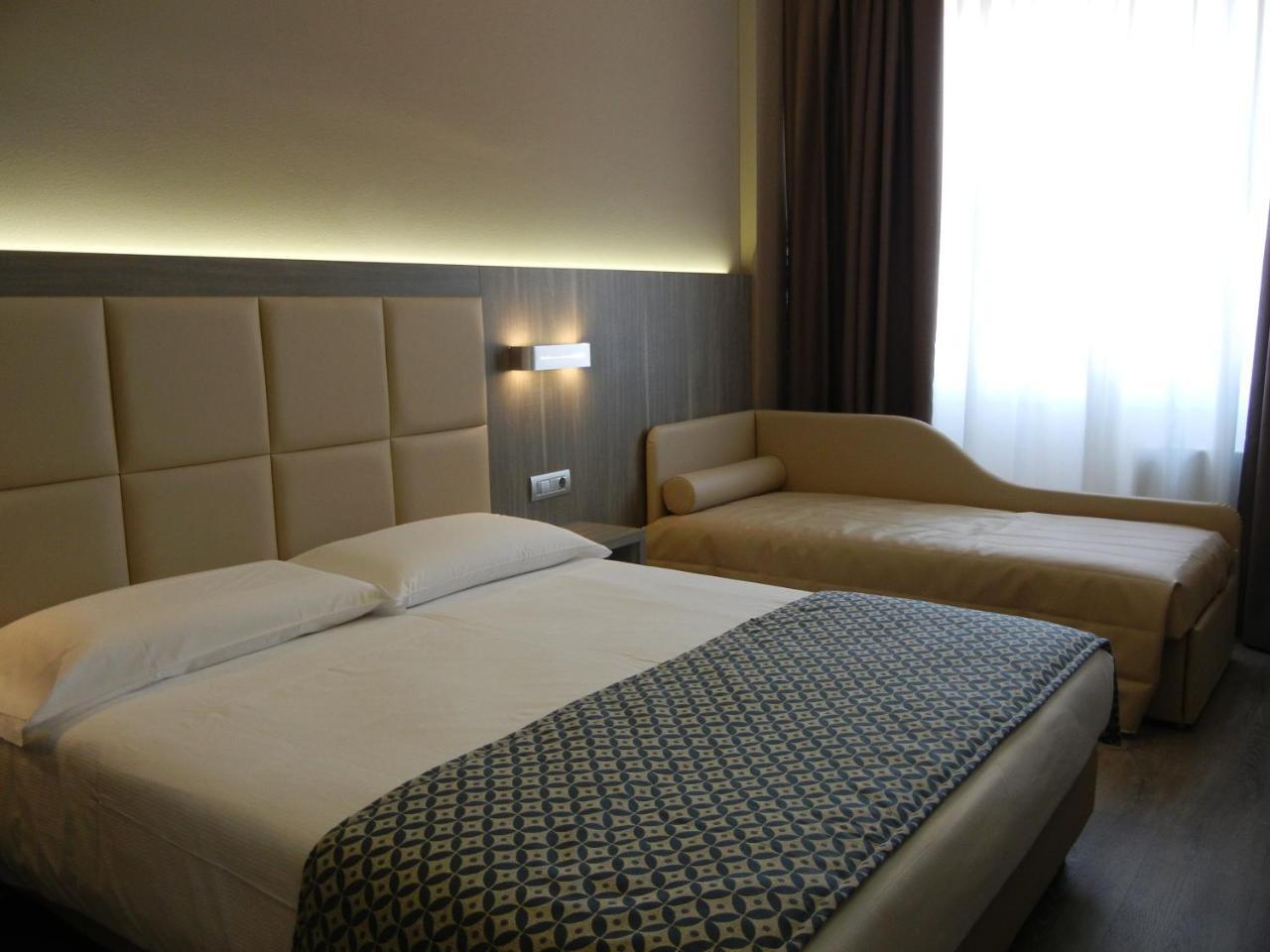 Delle Nazioni Milan Hotel Esterno foto