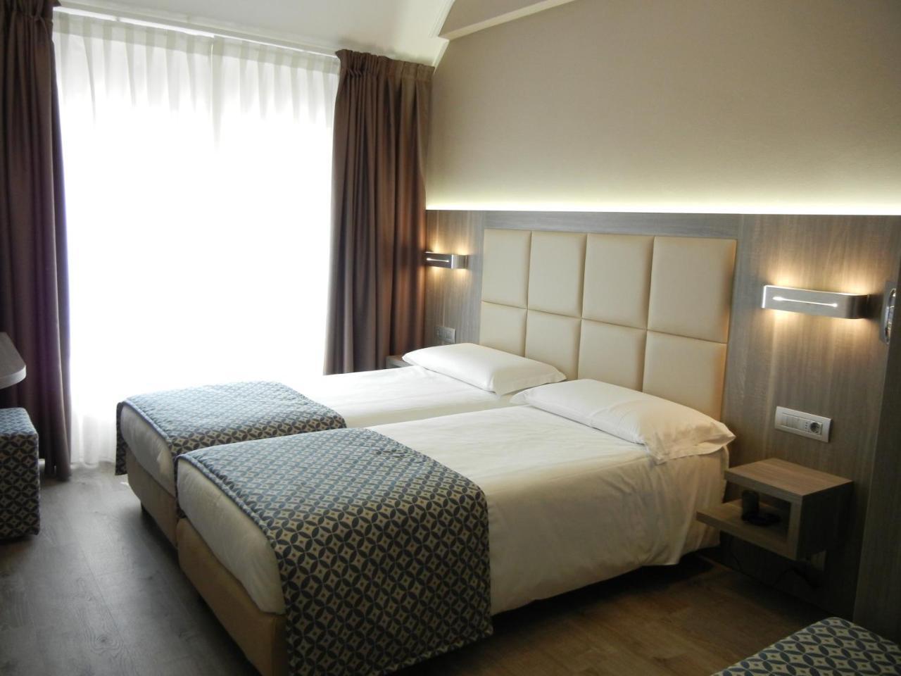 Delle Nazioni Milan Hotel Esterno foto