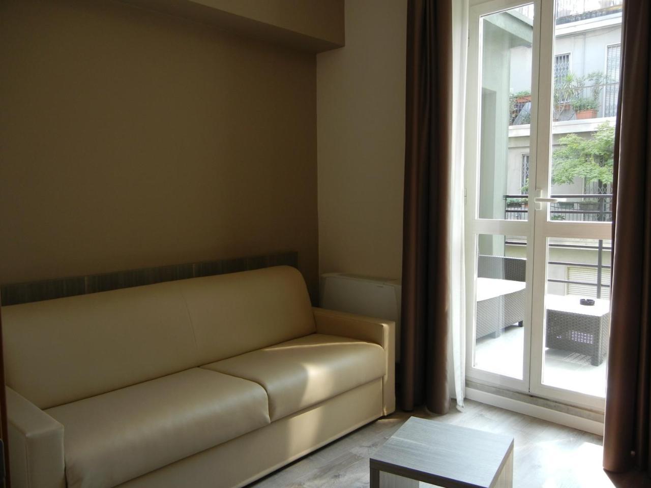 Delle Nazioni Milan Hotel Esterno foto
