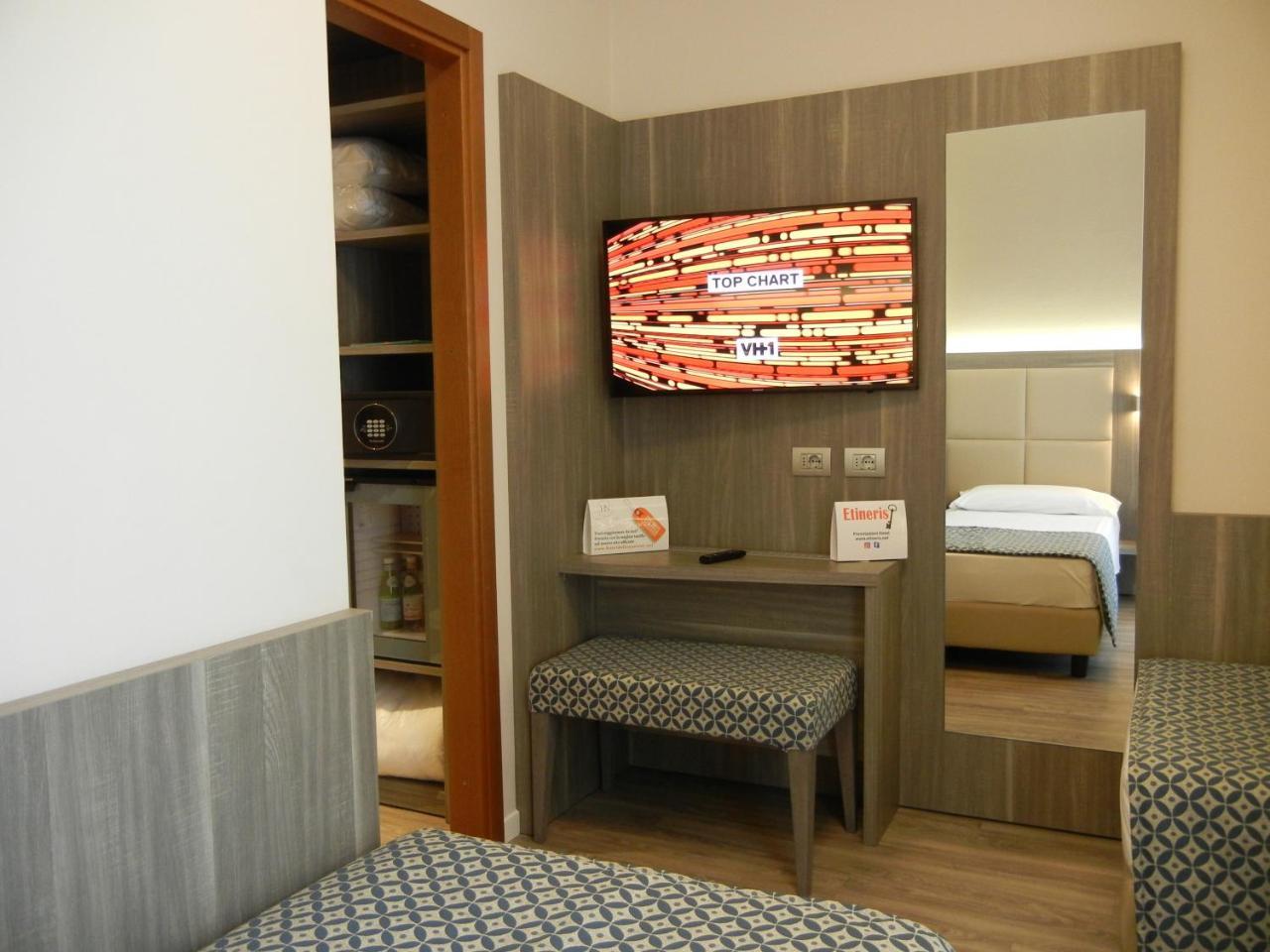 Delle Nazioni Milan Hotel Esterno foto
